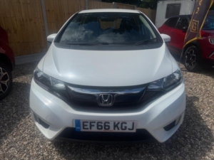 2017 Honda Jazz 1.3 I-Vtec Se Navi Euro 6 (s/s) 5dr in White — image 2