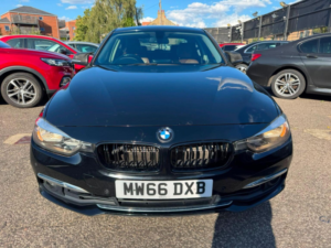 2016 BMW 3 Series 2.0 330e 7.6kwh Luxury Auto Euro 6 (s/s) 4dr in Black — image 4