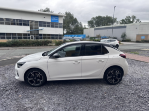 2022 Vauxhall Corsa 1.2 Corsa Sri Edition 1.2 100ps 6 Speed Manual in White — image 6