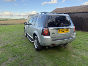2013 Land Rover Freelander 2 2.2 Sd4 Gs in Silver — image 5