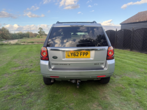 2013 Land Rover Freelander 2 2.2 Sd4 Gs in Silver — image 6