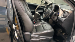 2015 Toyota Rav4 2.0 D-4d Business Edition 2WD Euro 5 (s/s) 5dr in Grey — image 2