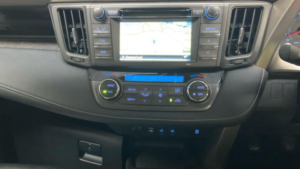2015 Toyota Rav4 2.0 D-4d Business Edition 2WD Euro 5 (s/s) 5dr in Grey — image 4