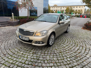 2012 Mercedes-Benz C Class 2.1 C220 Cdi Blueefficiency Elegance Edition 125 G-Tronic+ Euro 5 (s/s) 4dr in Beige — image 3
