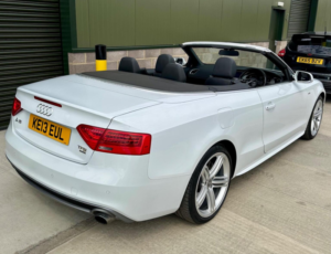 2013 Audi A5 Cabriolet 2.0 Tfsi S Line Special Edition S Tronic Quattro Euro 5 (s/s) 2dr in White — image 3