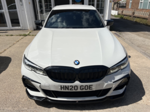 2020 BMW 3 Series 2.0 330e M Sport Saloon in White — image 3