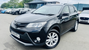2013 Toyota Rav4 2.2 D-4d Invincible in Black — image 3