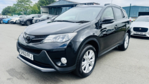 2013 Toyota Rav4 2.2 D-4d Invincible in Black — image 4