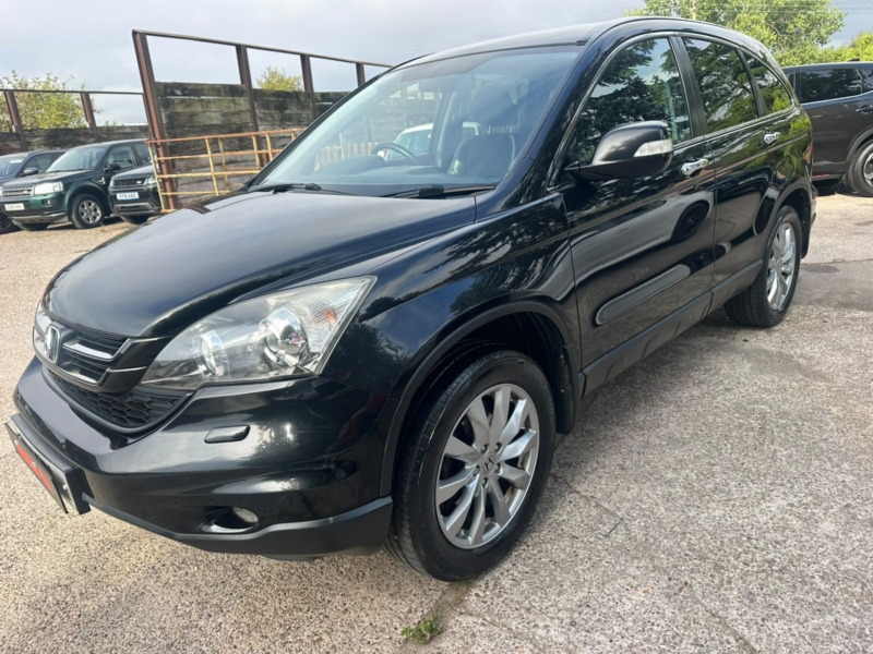 2011 Honda Cr-V 2.0 I-Vtec Es in Black — image 1