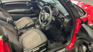 2019 MINI Convertible 1.5 Cooper Classic Convertible 2dr Petrol Steptronic Euro 6 (s/s) (136 Ps) in Red — image 2