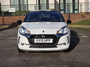 2019 Ds Automobiles Ds 3 1.2 Puretech Connected Chic Eat6 Euro 6 (s/s) 3dr in White — image 2