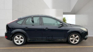 2009 Ford Focus 1.6 Zetec 5dr in Black — image 6