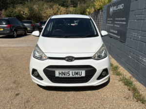 2015 Hyundai I10 1.0 Se in White — image 3