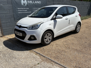 2015 Hyundai I10 1.0 Se in White — image 5