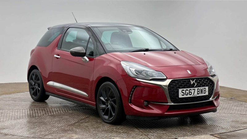 2017 Ds Automobiles Ds 3 1.2 Puretech Prestige in Red — image 1