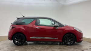 2017 Ds Automobiles Ds 3 1.2 Puretech Prestige in Red — image 6