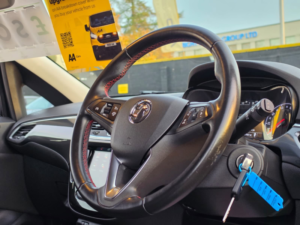 2017 Vauxhall Corsa 1.4i Ecotec Sri Hatchback 3dr Petrol Manual Euro 6 (75 Ps) in Black — image 3