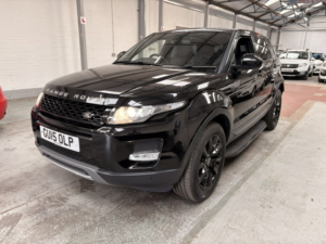 2015 Land Rover Range Rover Evoque 2.2 Sd4 Pure Tech in Black — image 2