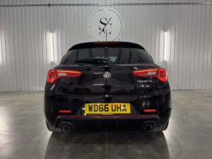 2017 Alfa Romeo Giulietta 1.8 New Giulietta 1750 Tbi 240hp Alfa Tct Veloce in Black — image 3