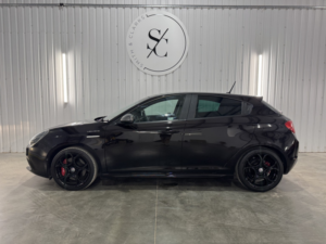 2017 Alfa Romeo Giulietta 1.8 New Giulietta 1750 Tbi 240hp Alfa Tct Veloce in Black — image 5