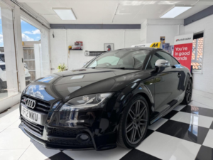 2012 Audi Tts 2.0 Tfsi Black Edition S Tronic Quattro Euro 5 3dr in Black — image 3