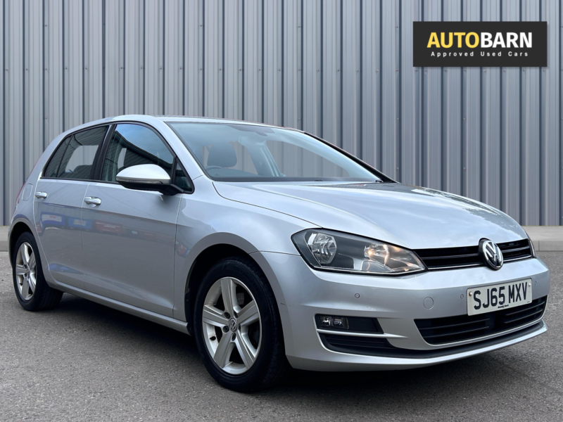 2015 Volkswagen Golf 1.6 Tdi Bluemotion Tech Match Hatchback 5dr Diesel Manual Euro 6 (s/s) (110 Ps) in Silver — image 1