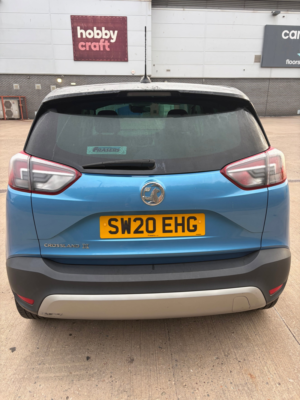 2020 Vauxhall Crossland X 1.2 Griffin SUV 5dr Petrol Manual Euro 6 (s/s) (83 Ps) in Blue — image 4
