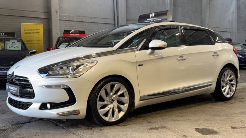 2014 Citroen Ds5 2.0 H E-Hdi Airdream Dsport Diesel Automatic Hybrid 5dr Lowmiles+lowtax+panroof+satnav in White — image 1