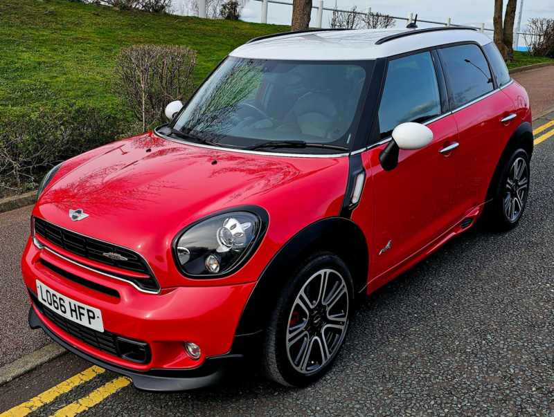 2016 MINI Countryman 1.6 John Cooper Works SUV 5dr Petrol Auto All4 Euro 5 (218 Ps) in Red — image 1