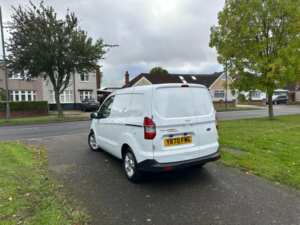 2020 Ford Transit Courier 1.0 Ecoboost Limited in White — image 6