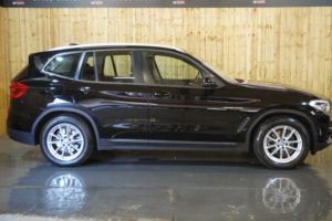 2019 BMW X3 2.0 X3 Xdrive20d Se in Black — image 6