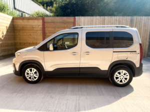 2021 Peugeot Rifter 3 SEAT Auto Wheelchair Accessible Disabled Access Vehicle Wav in Beige — image 5