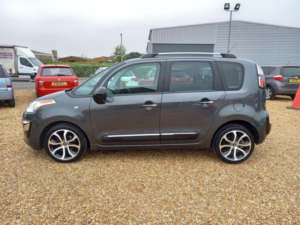 2017 Citroen C3 Picasso 1.6 Bluehdi Platinum Euro 6 5dr in Grey — image 4