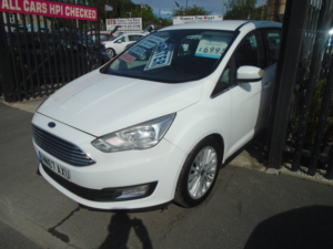 2017 Ford Grand C-Max 1.5 Tdci Titanium MPV 5dr Diesel Manual Euro 6 (s/s) (120 Ps) in White — image 3