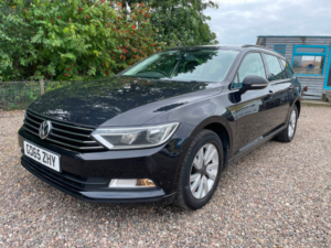 2015 Volkswagen Passat 2.0 Tdi Bluemotion Tech S Estate 5dr Diesel DSG Euro 6 (s/s) (150 Ps) in Black — image 2