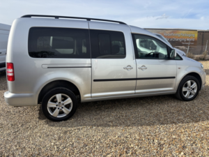 2012 Volkswagen Caddy Maxi Life Wheelchair Accessible Vehicle Wav 1.6 Tdi Cr in Silver — image 2