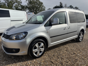 2012 Volkswagen Caddy Maxi Life Wheelchair Accessible Vehicle Wav 1.6 Tdi Cr in Silver — image 3