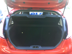 2012 Ford Fiesta 1.3 Zetec in Red — image 6