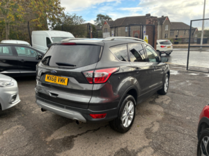 2019 Ford Kuga 1.5 Tdci Titanium SUV 5dr Diesel Manual Euro 6 (s/s) (120 Ps) in Grey — image 3