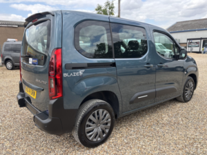 2025 Citroen Berlingo Auto Wav Wheelchair Accessible Vehicle Automatic 1.5 Berlingo M Plus Bluehdi 130 Eat8 in Blue — image 3