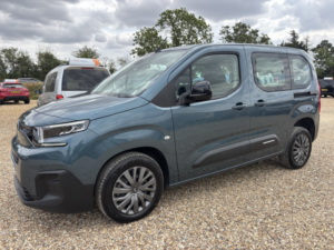 2025 Citroen Berlingo Auto Wav Wheelchair Accessible Vehicle Automatic 1.5 Berlingo M Plus Bluehdi 130 Eat8 in Blue — image 6