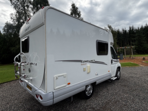 2009 Swift Sundance 530lp Sundance in White — image 3