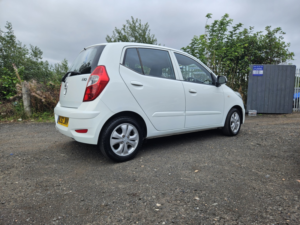 2012 Hyundai I10 1.2 Active in White — image 2