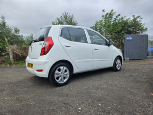 2012 Hyundai I10 1.2 Active in White — image 3