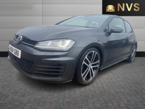 2014 Volkswagen Golf 2.0 Tdi Bluemotion Tech Gtd in Grey — image 3