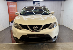 2015 Nissan Qashqai 1.2 Dig-T N-Tec+ in White — image 2