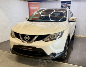 2015 Nissan Qashqai 1.2 Dig-T N-Tec+ in White — image 3