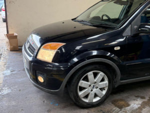 2009 Ford Fusion 1.6 Plus 5dr in Black — image 4