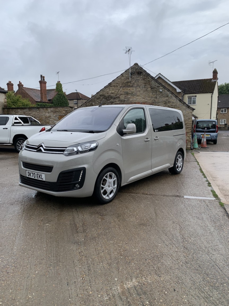 2020 Citroen Spacetourer 2.0 Bluehdi Feel M in Beige — image 1