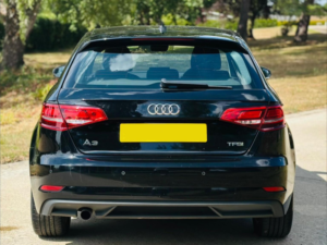 2018 Audi A3 1.5 Tfsi Cod Se Technik Sportback Euro 6 (s/s) 5dr in Black — image 6